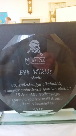 2015-02-04  Pék Miklósnak MOATSz emlékplakett